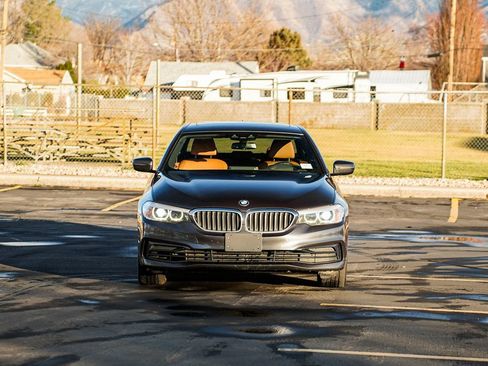 Used 2019 BMW 540i xDrive 540i xDrive w/ Convenience Package image 2