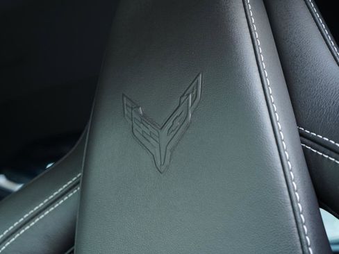 Used 2024 Chevrolet Corvette Stingray Preferred Cpe w/ Z51 Performance Package RWD image 24