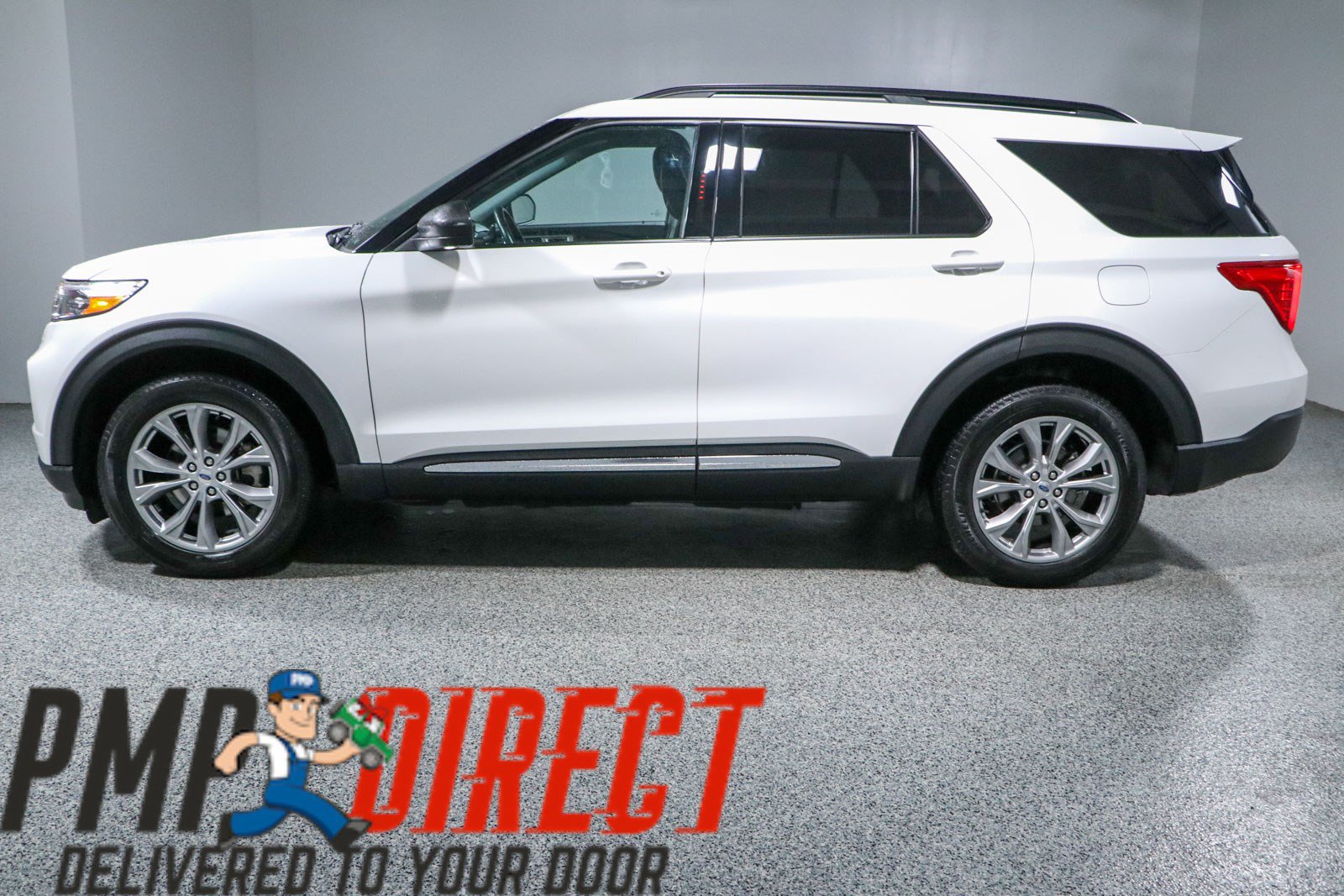Used 2023 Ford Explorer XLT w/ Equipment Group 202A AWD/4WD image 10