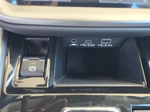 Used 2024 Subaru Legacy Touring XT AWD/4WD image 16