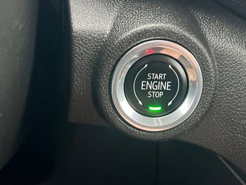 Used 2022 Chevrolet TrailBlazer LT w/ Driver Confidence Package AWD/4WD image 19