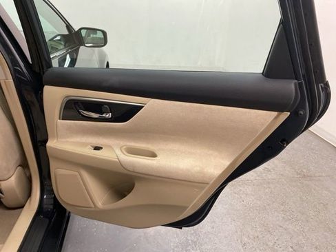 Used 2013 Nissan Altima 2.5 S image 24