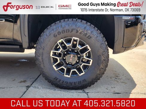 New 2026 GMC Sierra 2500 AT4X AWD/4WD image 57