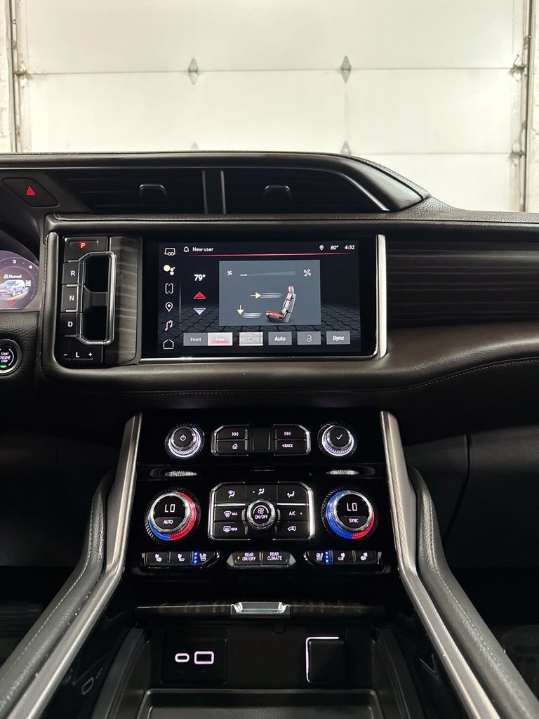 Used 2022 GMC Yukon XL Denali w/ Max Trailering Package AWD/4WD image 26