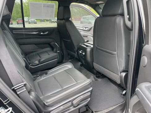 Used 2023 GMC Yukon Denali AWD/4WD image 17