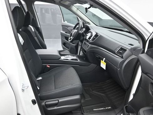 New 2026 Honda Ridgeline Sport image 28