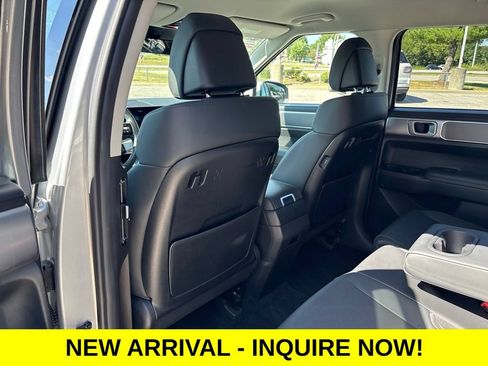 Used 2026 Hyundai Santa Fe SEL AWD/4WD image 13
