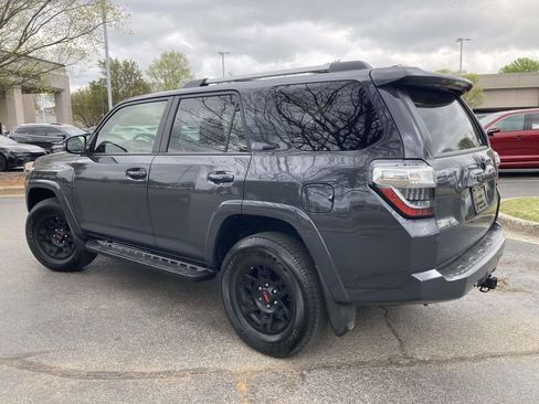 Used 2024 Toyota 4Runner SR5 Premium w/ Moonroof Package AWD/4WD image 4