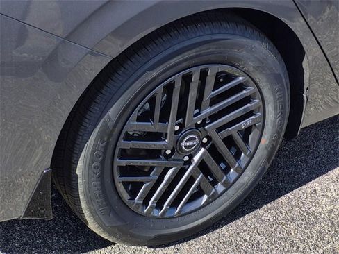 New 2026 Nissan Sentra SV w/ SV Convenience Package image 5