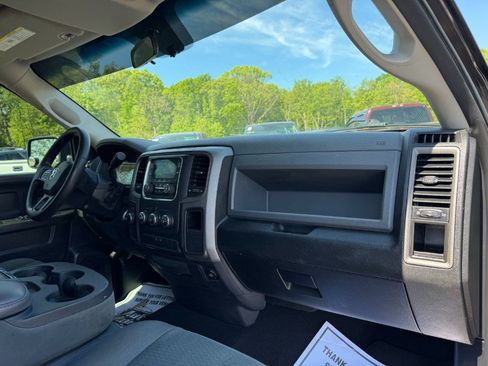 Used 2015 RAM 1500 ST w/ SXT Appearance Group AWD/4WD image 19