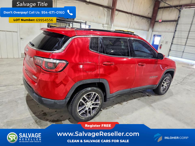 Used 2018 Jeep Compass Latitude w/ Popular Equipment Group FWD image 4