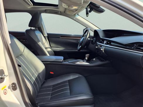 Used 2017 Lexus ES 350 image 14