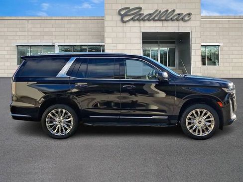 Certified 2023 Cadillac Escalade Premium Luxury AWD/4WD image 9