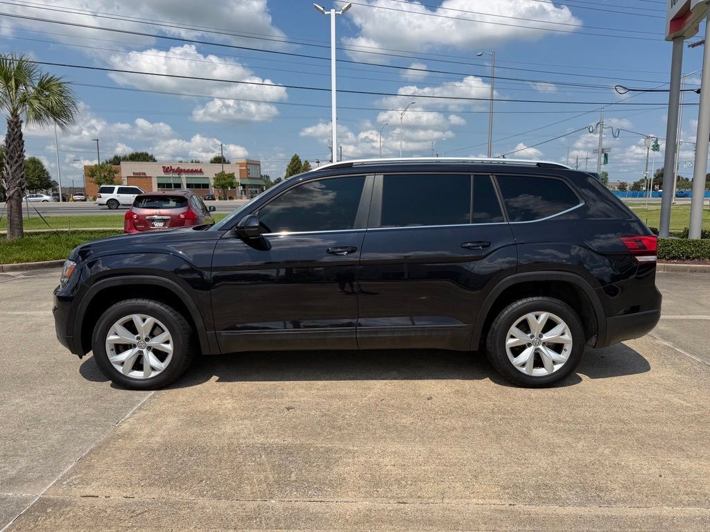 Used 2019 Volkswagen Atlas SE w/ Towing Package FWD image 2