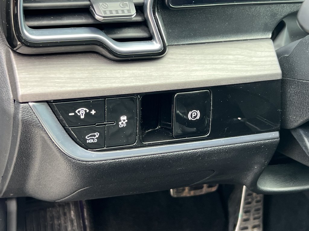 Used 2023 Kia Sportage X-Pro AWD/4WD image 21