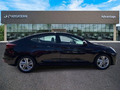 Used 2020 Hyundai Elantra SEL FWD image 5