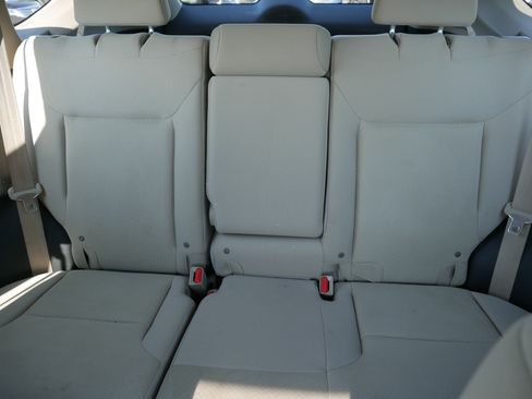 Used 2015 Honda CR-V LX image 13