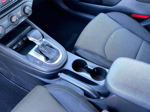 Certified 2023 Kia Forte LXS image 17