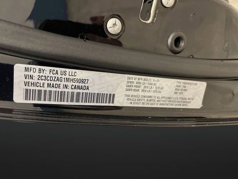 Used 2021 Dodge Challenger SXT image 34