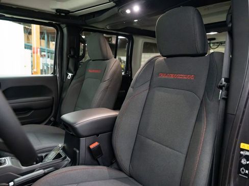 New 2026 Jeep Wrangler Unlimited Rubicon image 23