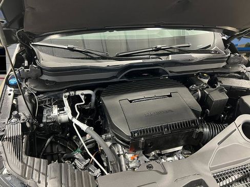 New 2025 Honda Pilot Elite image 13