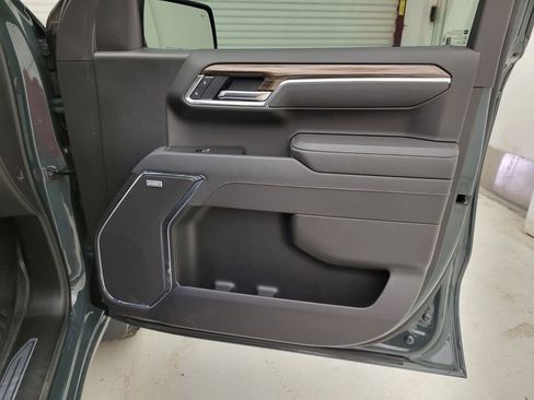 Certified 2025 Chevrolet Silverado 1500 LT Trail Boss w/ Convenience Package II image 42