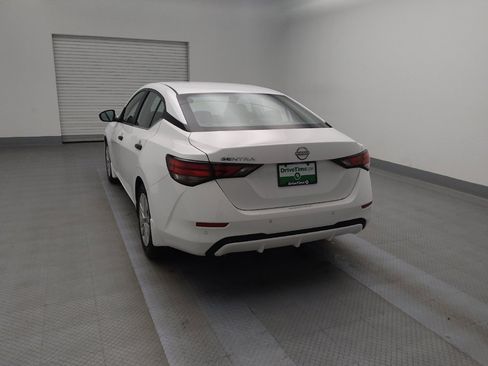 Used 2024 Nissan Sentra S image 6