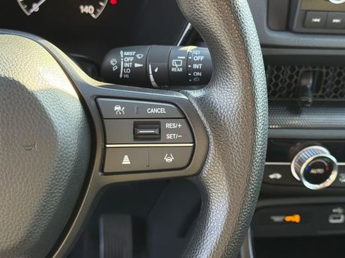 Used 2024 Honda CR-V EX image 27