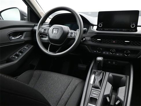 New 2025 Honda Accord SE image 10