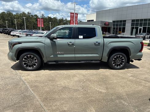 New 2026 Toyota Tundra Limited RWD image 2