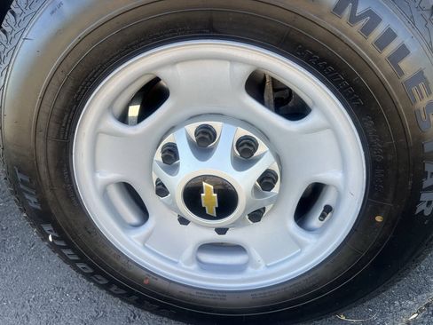 Used 2019 Chevrolet Silverado 2500 W/T w/ WT Convenience Package RWD image 6
