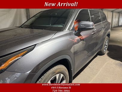 Used 2022 Toyota Highlander XLE