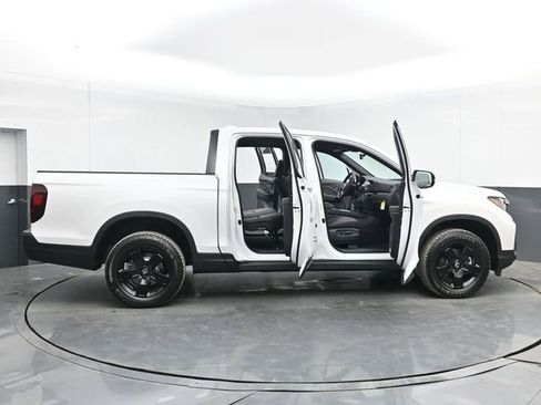 New 2026 Honda Ridgeline Black Edition image 51