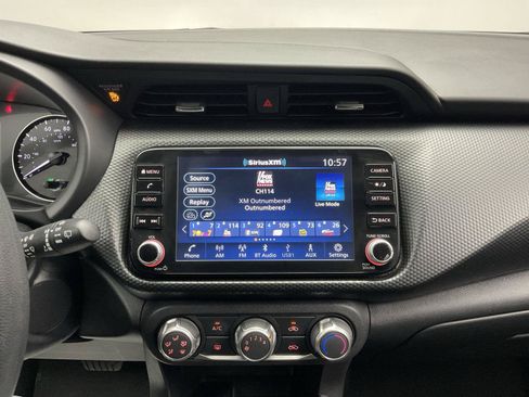Used 2023 Nissan Kicks SV FWD image 14