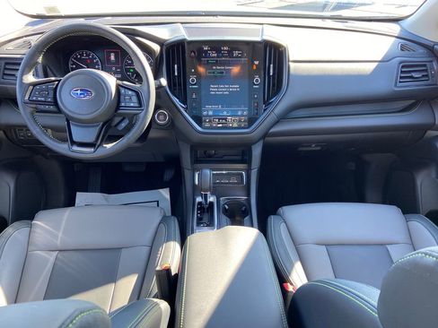 Used 2023 Subaru Ascent Onyx Edition image 10