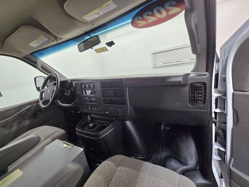 Used 2022 GMC Savana 2500 w/ Driver Convenience Package RWD image 20