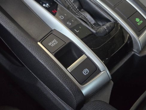 Used 2018 Honda Civic EX-T image 16