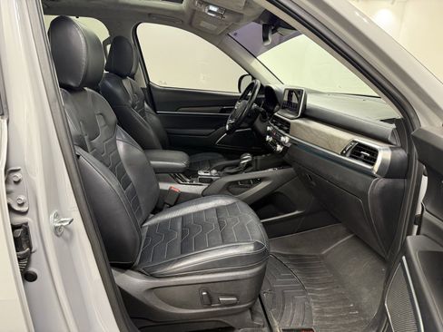 Used 2022 Kia Telluride SX w/ SX Prestige Package image 32