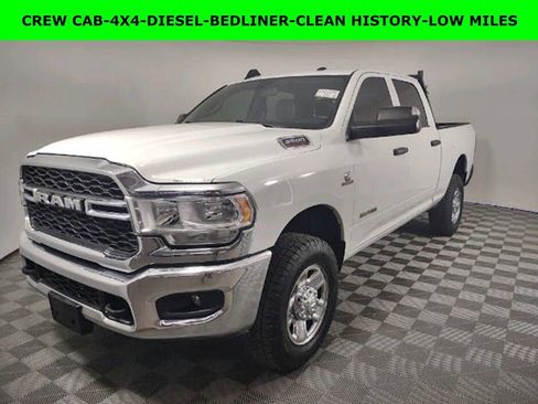 Used 2022 RAM 2500 Tradesman w/ Chrome Appearance Group AWD/4WD image 1