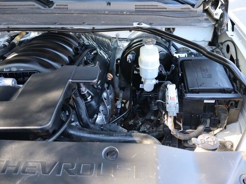 Used 2018 Chevrolet Tahoe Premier image 42