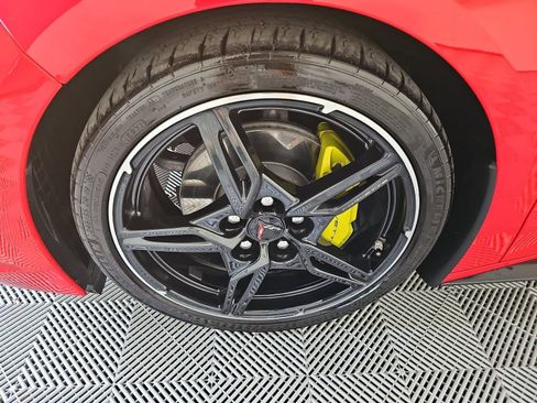 Used 2021 Chevrolet Corvette Stingray Convertible w/ 1LT RWD image 10