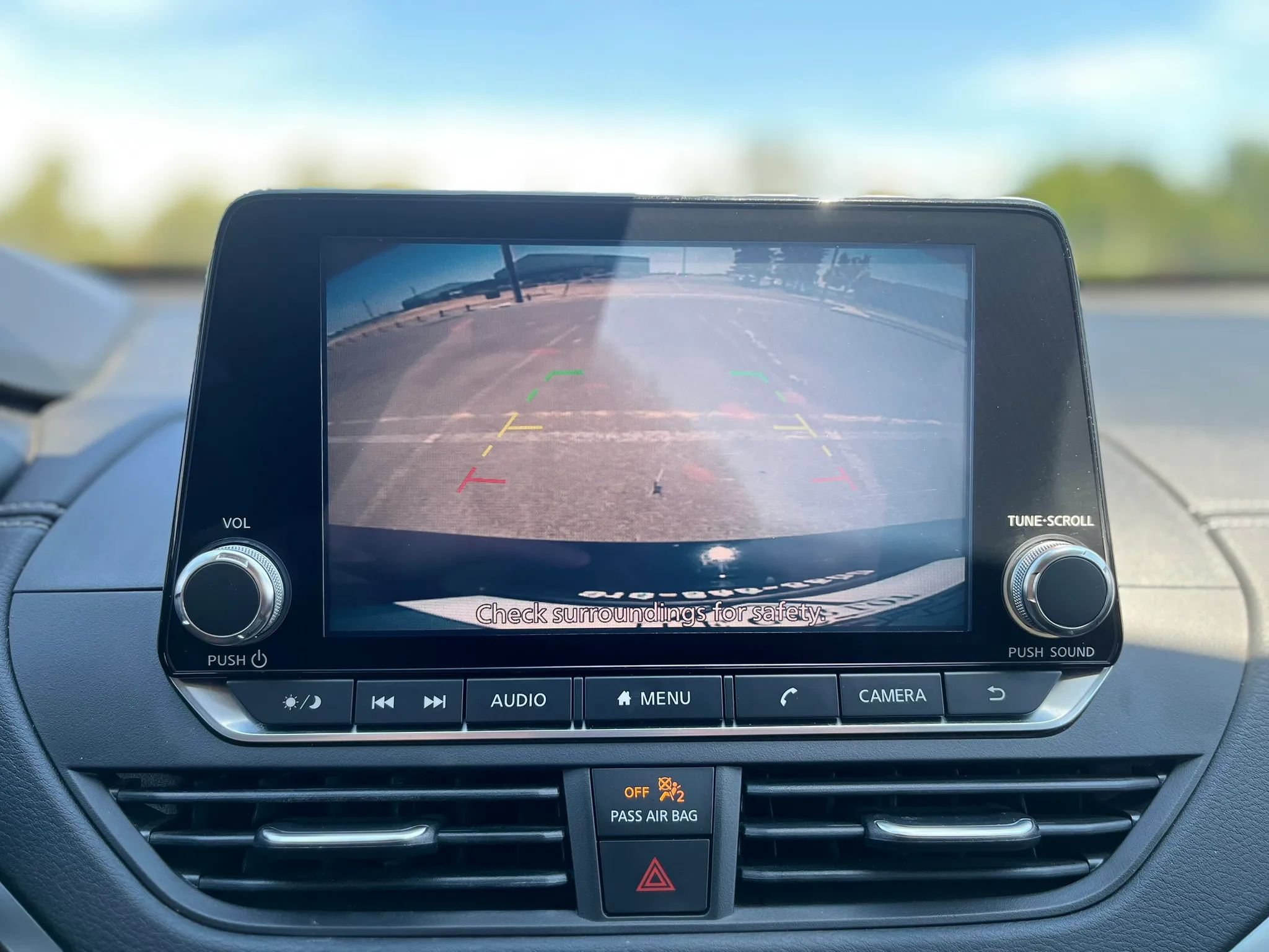 Used 2020 Nissan Altima 2.5 SV AWD/4WD image 18