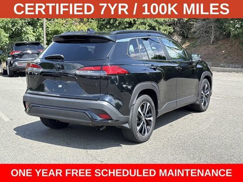 Used 2023 Toyota Corolla Cross AWD Hybrid w/ Convenience Package image 2