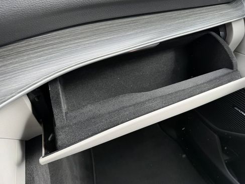 Used 2023 Jeep Wagoneer L Series II image 33