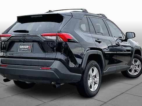 Used 2025 Toyota RAV4 XLE image 11