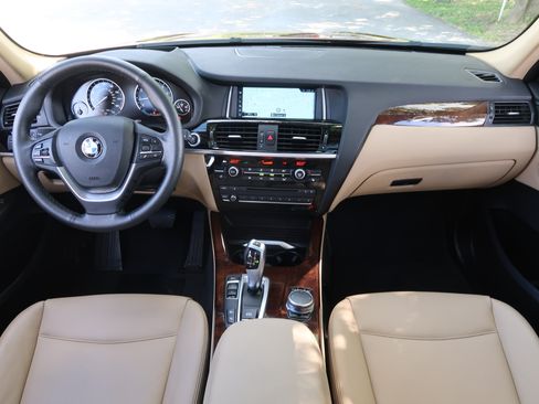 Used 2017 BMW X3 xDrive28i AWD/4WD image 11