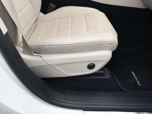 Used 2022 Mercedes-Benz GLS 450 4MATIC image 12