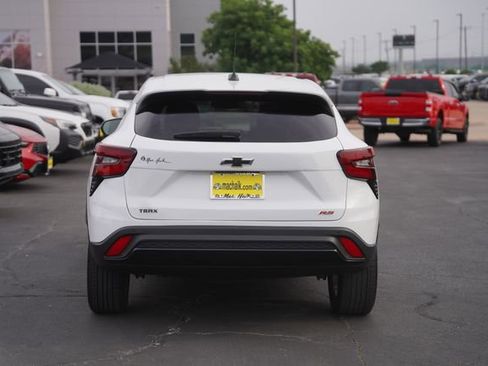 Used 2024 Chevrolet Trax RS w/ Driver Confidence Package FWD image 7