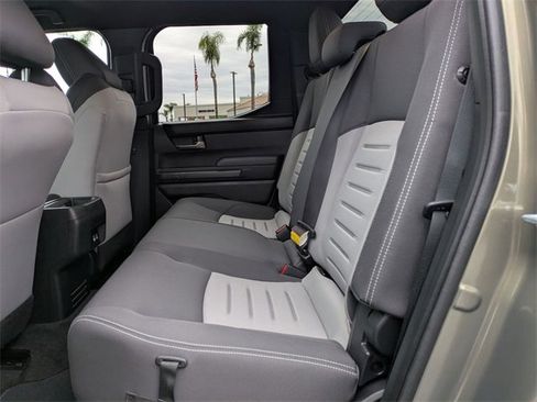 Used 2024 Toyota Tacoma TRD Off-Road image 17