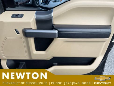 Used 2018 Ford F150 XLT w/ Equipment Group 302A Luxury AWD/4WD image 21